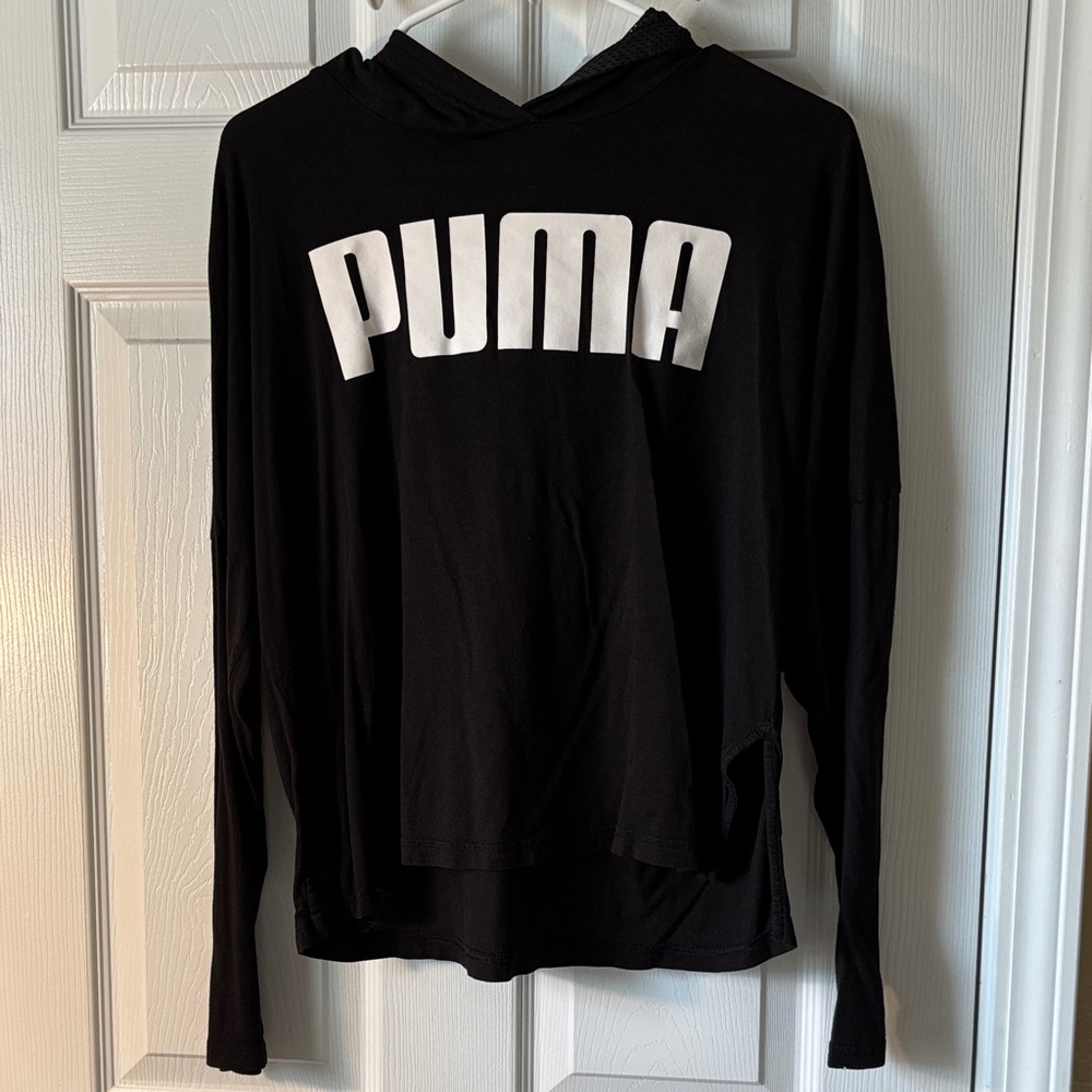 Puma Black Lightweight Performance Hoodie with Side Slits - Size Medium
